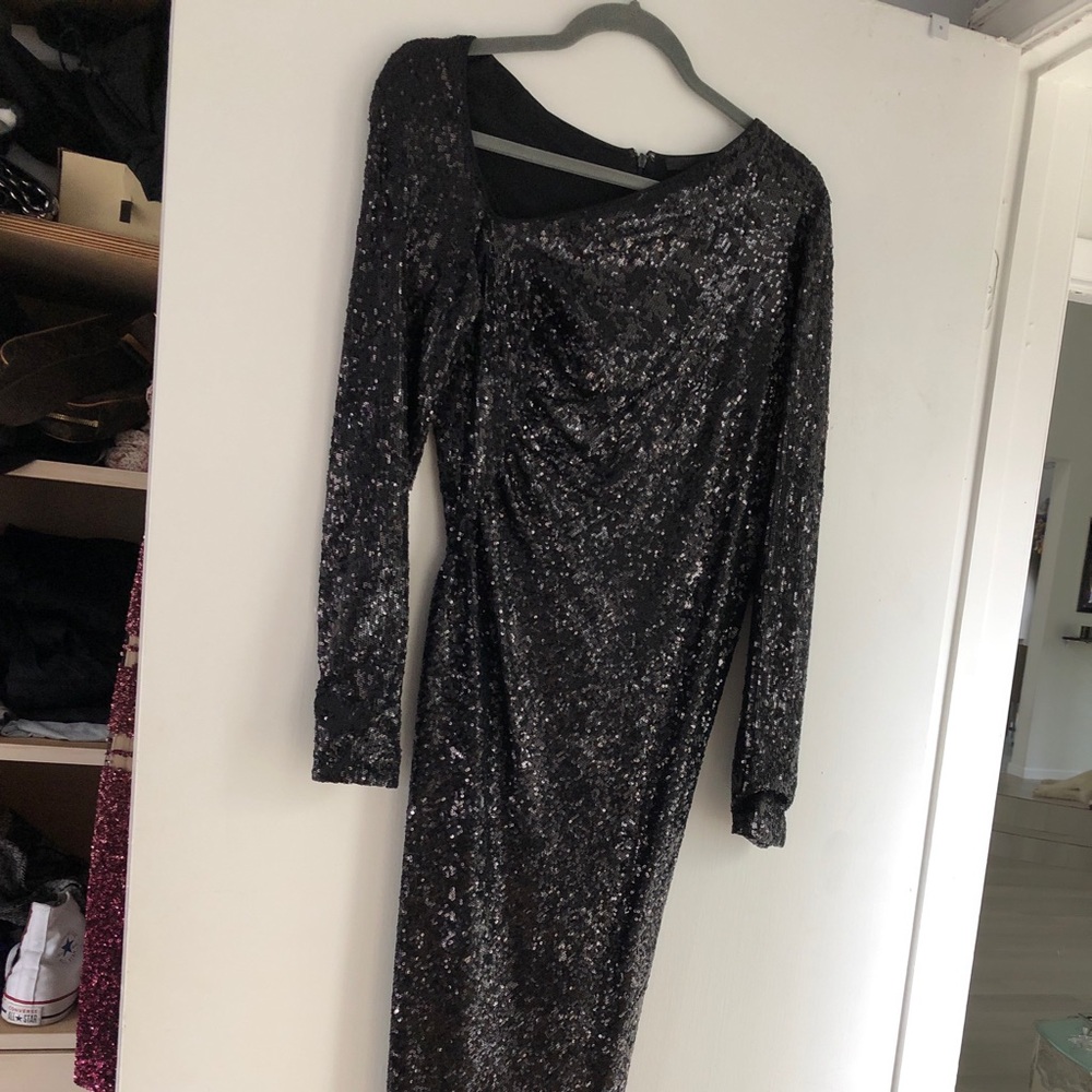Donna karan stretchy sequin midi dress